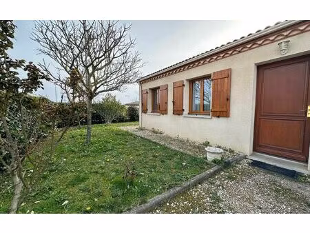 location maison  m² t-3 à cazères  1 000 €