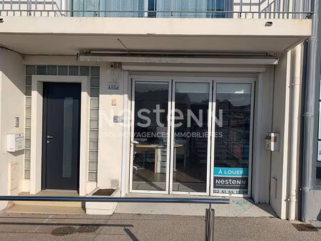 a louer local commercial saint gilles croix de vie - 38 m²