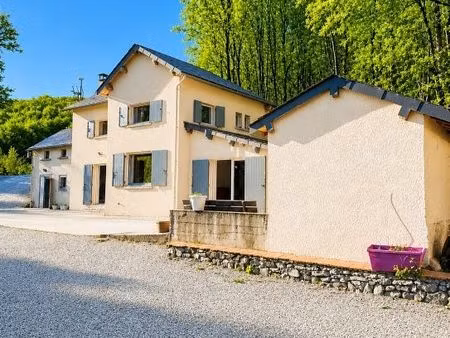 villa 5 pièces 114 m²
