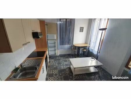 t2 lumineux centre ville