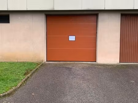 grand garage deville