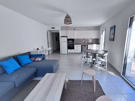 vente appartement 7 pièces 67 m² saint-cyr-sur-mer (83270)