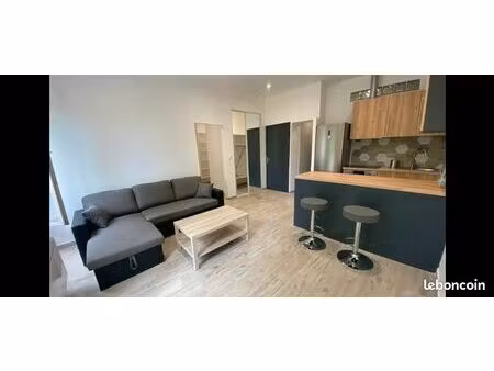 t2 meublé climatisé – cuisine équipée – sans frais d’agence – 800 cc