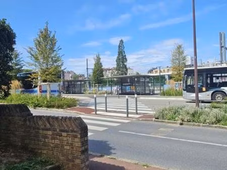 location parking gare chaville viroflay