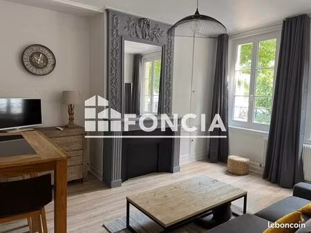 studio 1 pièce 26 m²