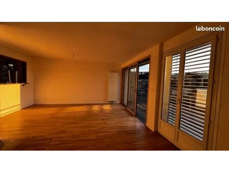 maison individuelle duplex en très bon état