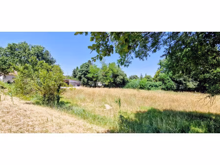 vente terrain 997 m² bollène (84500)