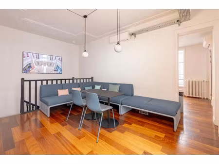 location locaux professionnels 6 pièces 90 m² à paris 10ème (75010)  nan €