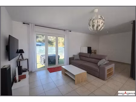 vente maison 4 pièces 91 m² à gonfaron (83590)  279 000 €