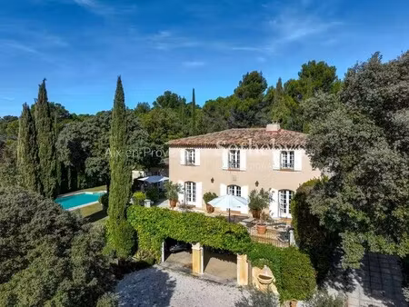 maison de luxe à vendre à saint-marc-jaumegarde : 1 990 000 € | 300m²
