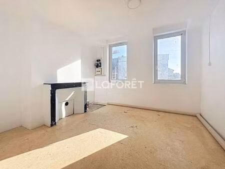 vente immeuble à elbeuf (76500) : à vendre / 250m² elbeuf