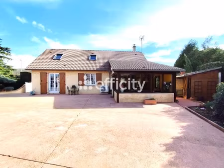 maison 6 pièces - 146 m²