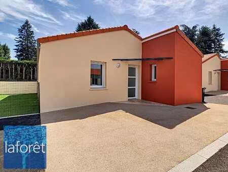 location maison à moncoutant-sur-sèvre (79320) : à louer / 71m² moncoutant-sur-sèvre