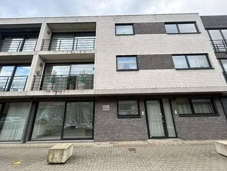 appartement à louer à lommel € 965 (llxve) - era carl tournier (lommel) | zimmo