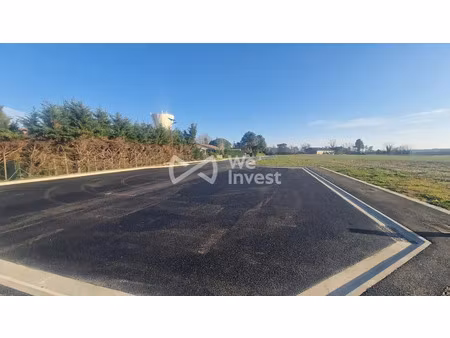 vente terrain 1200 m² à castelsarrasin (82100)  75 000 €