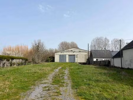 vente garage et parking à lingreville (50660) : à vendre / 660m² lingreville