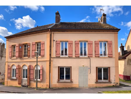 immeuble de 4 appartements