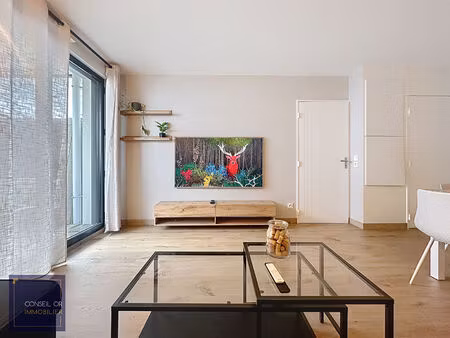 location appartement 2 pièces 44 m² à lyon 7 (69007)