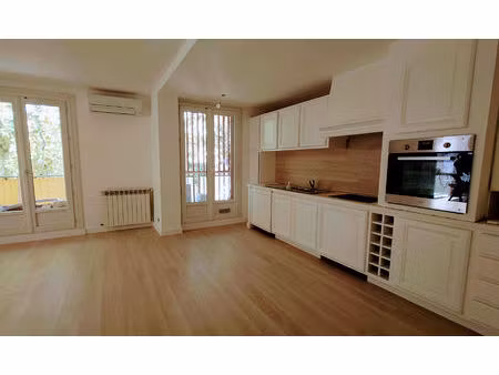 appartement 4 pièce(s) 80 m2 st barnabé