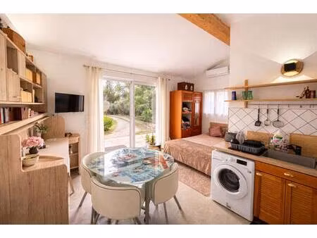 maisonnette t1 meublée avec terrasse – calme – aix-en-provence