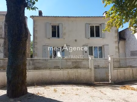 maison familiale 155 m² avec jardin 1 200 m² – aulnay (17470)