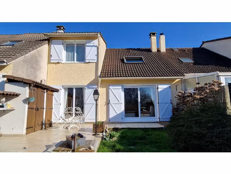 marly-la-ville - charmante maison de 109 m2 avec trois chamb