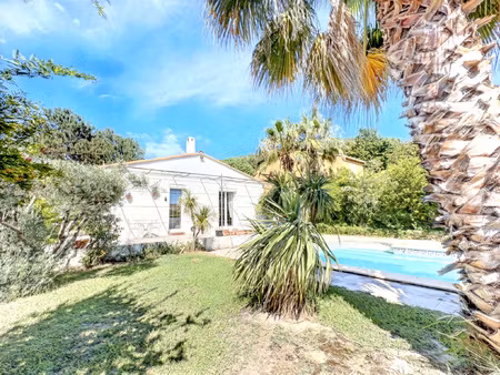 saint-chamas : maison avec 4 chambres dans un environnement