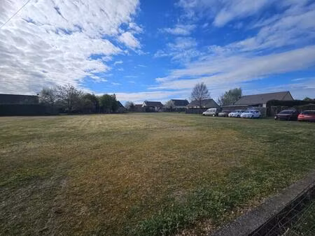 murs commerciaux avec habitation (possibilité vente murs uniquement)