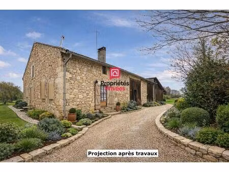 propriété à rénover avec dépendances sur 10 hectares