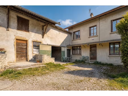 les eparres - maison t4 de 98.85 m2 avec grange et dépendanc