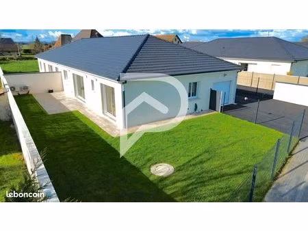 villa 4 pièces 115 m²