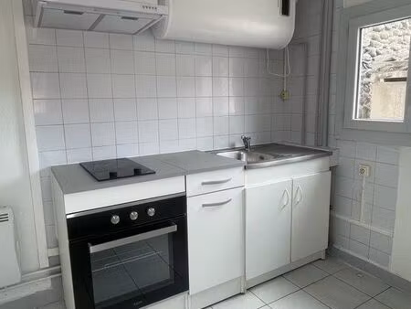 à louer - t1 bis 27 m2 - centre ville