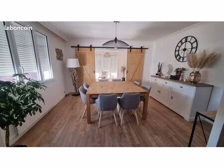 t3 meublé - 74.8m2 - balcon - roche la molière