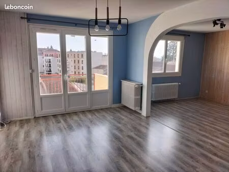 a louer   disponible immédiatement