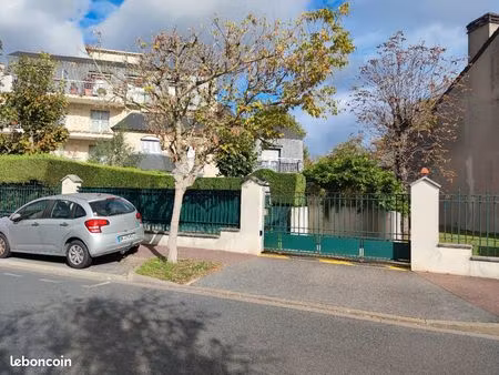 parking st maur des fossés