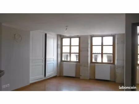 appartement 4 pièces 69 m²