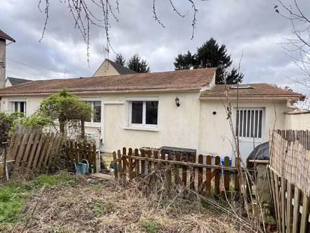 maison individuelle  4 pièces