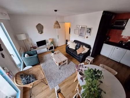 location appartement 2 pièces meublé à rennes (35000) : à louer 2 pièces meublé / 48m² ren