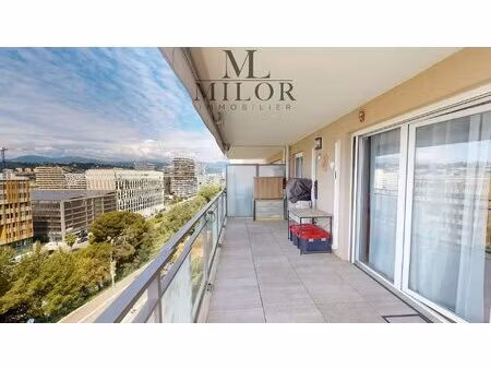 3 pieces - terrasse 14m2 - parking