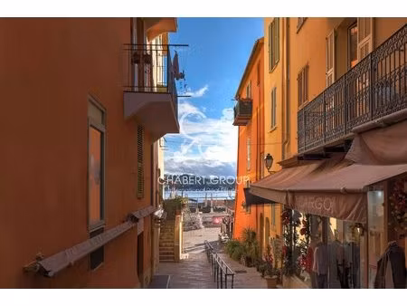 exclusivite - villefranche-sur-mer vieille ville studio avec mezzanine 45 m²