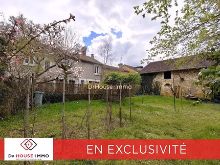 vente immeuble 11 pièces 253 m² à savignac-les-eglises (24420)  175 500 €