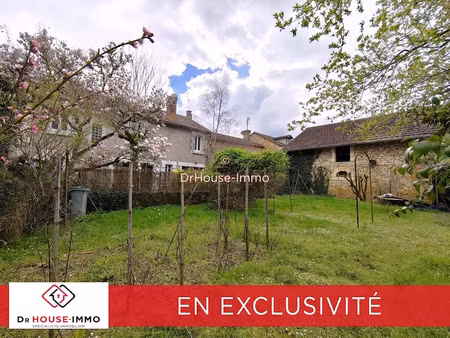 vente immeuble 11 pièces 253 m² à savignac-les-eglises (24420)  185 500 €