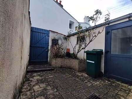 location maison à saint-sébastien-sur-loire douet (44230) : à louer / 44m² saint-sébastien