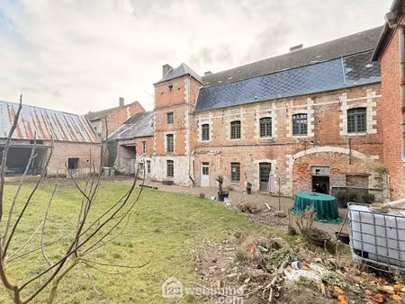 vente immeuble 21 pièces 570 m² à marle (02250)  131 100 €