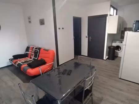 location meublée appartement 2 pièces 38 m² à méry-sur-seine (10170)  405 €