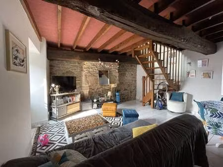 location appartement 2 pièces à quintin (22800) : à louer 2 pièces / 48m² quintin