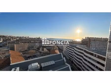 13002 : t3 52m2 vue mer vendu avec locataire