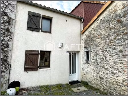 petite maison individelle en village