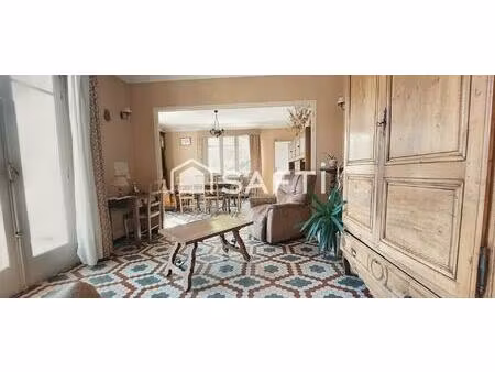 maison familiale 4 chambres 132 m2  jardin  dépendances