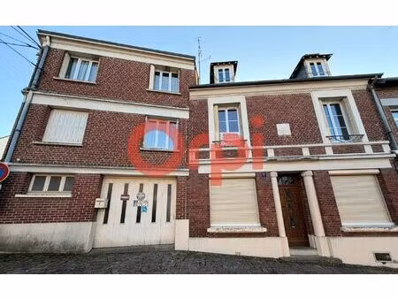 location maison  m² t-7 à péronne  890 €